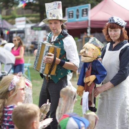 meeting-the-young-oysterholders-copy